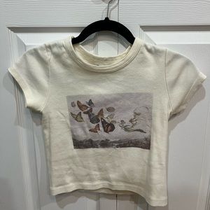 Brandy melville butterfly print baby tee crop top